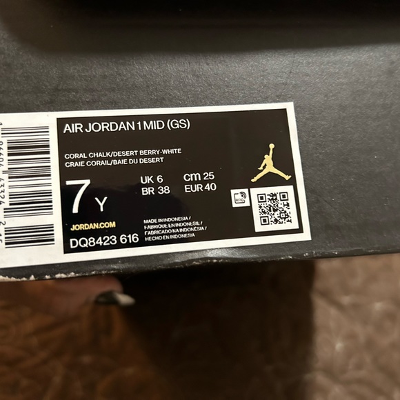 🆕 Air Jordan 1 Mid (GS) Dunks Coral 🪸Pink NWT 💌 ! 7Y/8.5 Valentine’s Day - Picture 4 of 4